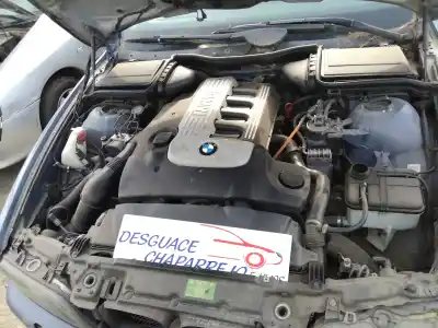 Vehicul casat bmw serie 5 berlina (e39) 525d al anului 2004 alimentat 256d1d