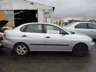 Veículo de Sucata seat cordoba berlina (6l2) fresh do ano 2004 alimentado bby
