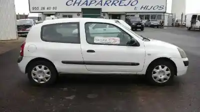 Утилизация автомобиля renault                                            clio ii fase ii (b/cb0)                                                                                                                                                                                                                                    authentique года 2004 питание k9k a7