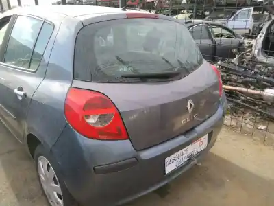 Veículo de Sucata renault clio iii authentique do ano 2009 alimentado k9k t7