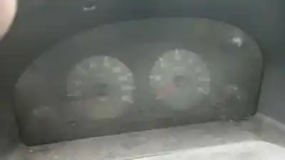 Veículo de Sucata citroen berlingo 2.0 hdi 600 furg. do ano 2002 alimentado rhy