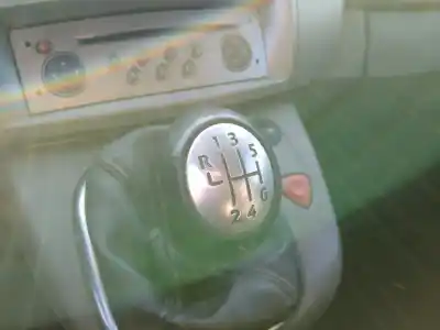 Veículo de Sucata renault scenic ii authentique do ano 2007 alimentado k9k p7