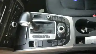 Здавання транспортного засобу audi a4 avant (8k5) (2008) básico року 2013 потужний cjc