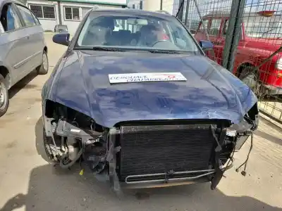 Veicolo di demolizione AUDI A4 AVANT (8E) 2.0 TDI dell'anno 2005 alimentato BLB