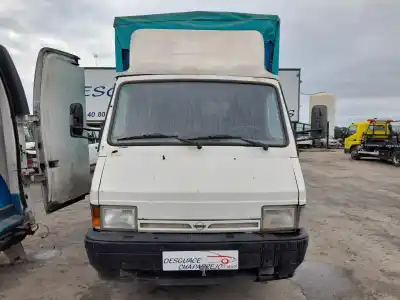 Véhicule à la ferraille nissan trade 100 chasis cabina de l'année 1997 alimenté bd30