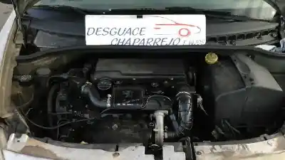 Veículo de Sucata citroen c3 1.4 hdi cool do ano 2004 alimentado 8hx