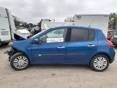 Veículo de Sucata renault clio iii authentique do ano 2011 alimentado k9k t7