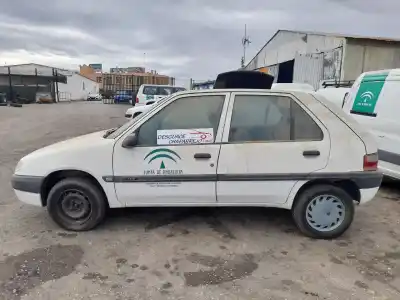 Veículo de Sucata citroen saxo 1.5 d furio do ano 1999 alimentado vjz