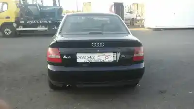 Veículo de Sucata audi a4 berlina (b5) 1.8 do ano 2000 alimentado apt