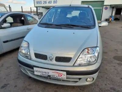 Scrapping Vehicle renault scenic (ja..) 1.9 d rt of the year 2000 powered f9q a7