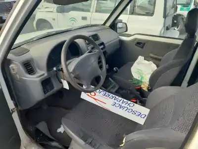 Véhicule à la ferraille santana 300  de l'année 2005 alimenté rhp