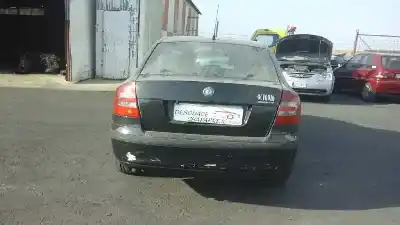Veículo de Sucata skoda octavia berlina (1z3) active do ano 2006 alimentado bxe