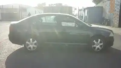 Veículo de Sucata skoda octavia berlina (1z3) active do ano 2006 alimentado bxe