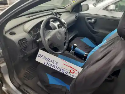 Scrapping Vehicle opel corsa c blue line of the year 2003 powered z12xe