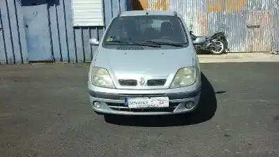 Здавання транспортного засобу RENAULT MEGANE I SCENIC (JA0) 1.4 16V Kaleido року 2001 потужний K4J C7