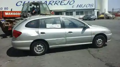 Veículo de Sucata kia rio rs berlina do ano 2001 alimentado a3e