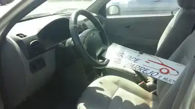 Veículo de Sucata kia rio rs berlina do ano 2001 alimentado a3e