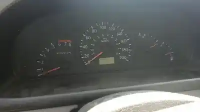 Veículo de Sucata kia rio rs berlina do ano 2001 alimentado a3e