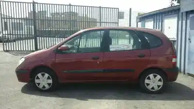 Scrapping Vehicle RENAULT                                            SCENIC (JA..)                                                                                                                                                                                                                                              1.6 16V Fairway of the year 2000 powered K4MA7