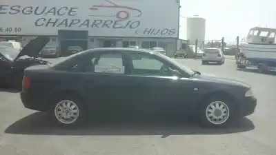Vehicul casat audi a4 berlina (b5) 1.8 al anului 2000 alimentat avv