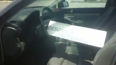 Vehicul casat audi a4 berlina (b5) 1.8 al anului 2000 alimentat avv