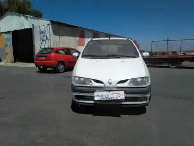 Здавання транспортного засобу RENAULT MEGANE I SCENIC (JA0) 1.9 D Kaleido року 1998 потужний F9Q73