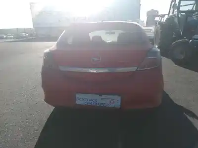 Veicolo di demolizione opel astra gtc cosmo dell'anno 2006 alimentato z17dth