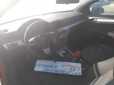 Veicolo di demolizione opel astra gtc cosmo dell'anno 2006 alimentato z17dth