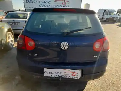 Veículo de Sucata volkswagen golf v berlina (1k1) highline do ano 2005 alimentado bkc