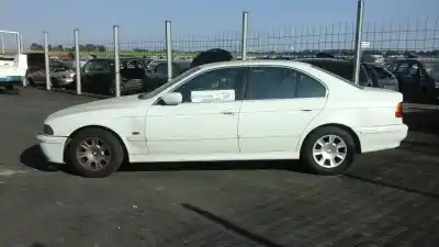 Vehicul casat bmw serie 5 berlina (e39) 525d al anului 2001 alimentat 256d1d