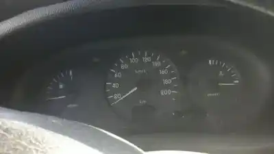 Здавання транспортного засобу renault   року 2003 потужний f8q p6 Здавання транспортного засобу renault   року 2003 потужний f8q p6