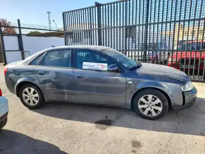 Veicolo di demolizione audi a4 berlina (8e) 1.9 tdi dell'anno 2009 alimentato avf