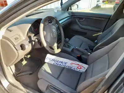 Veicolo di demolizione audi a4 berlina (8e) 1.9 tdi dell'anno 2009 alimentato avf