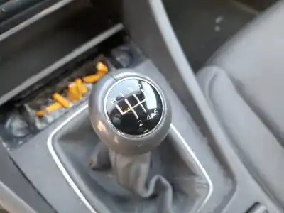 Veicolo di demolizione audi a4 berlina (8e) 1.9 tdi dell'anno 2009 alimentato avf