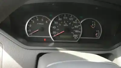 Veículo de Sucata kia carens 2.0 crdi ex monovolumen do ano 2004 alimentado d4ea