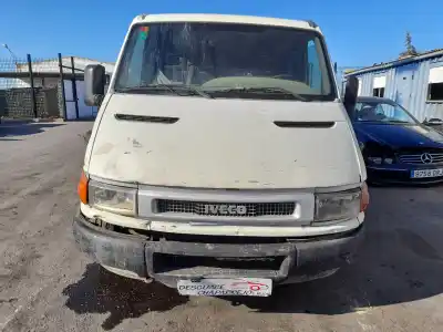 Véhicule à la ferraille IVECO DAILY CAJA CERRADA (1999 =>) 29 - L 12 Caja cerrada de l'année 2004 alimenté F1AE0481B-A