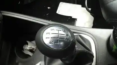 Veículo de Sucata renault fluence dynamique do ano 2011 alimentado k9k jb