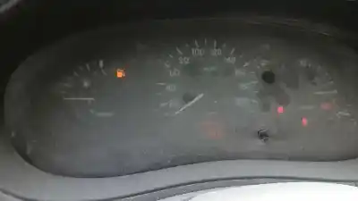 Здавання транспортного засобу renault   року 2003 потужний f8q p6
