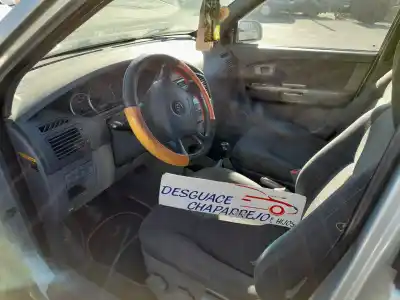 Veículo de Sucata kia carens 2.0 crdi ex monovolumen do ano 2006 alimentado d4ea