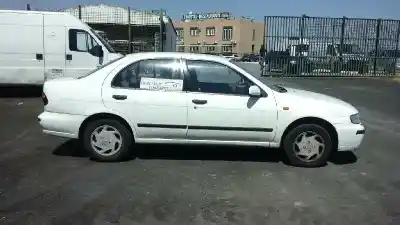 Sloopvoertuig nissan                                             almera (n15)                                                                                                                                                                                                                                               gx                                                                                                                                                                                                                                                         van het jaar 1999 aangedreven cd20