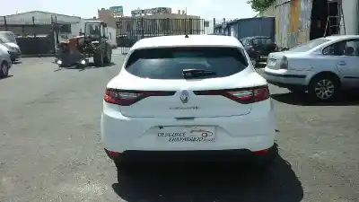 Veículo de Sucata renault megane iv 1.2 t do ano 2017 alimentado h5ff408