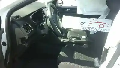 Veículo de Sucata renault megane iv 1.2 t do ano 2017 alimentado h5ff408