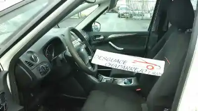 Sloopvoertuig ford s-max (ca1) trend van het jaar 2006 aangedreven qxwb