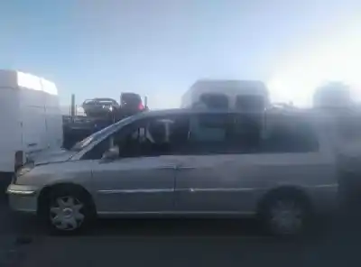 Sloopvoertuig peugeot 807 sr van het jaar 2008 aangedreven rhk