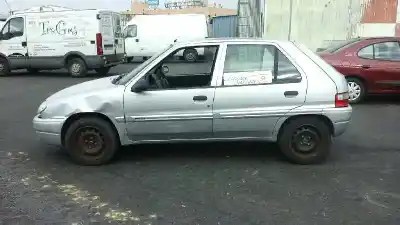 Veículo de Sucata citroen saxo 1.5 d furio do ano 2001 alimentado vjx