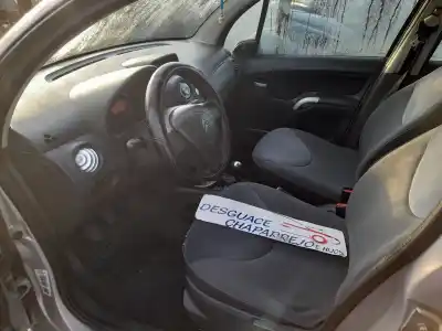 Véhicule à la ferraille citroen c3 1.4 hdi cool de l'année 2004 alimenté 8hx