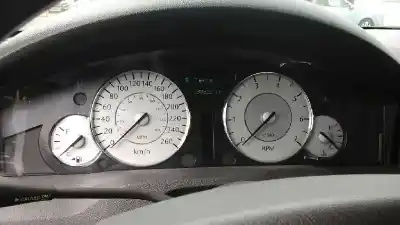 Veicolo di demolizione chrysler 300 c 3.0 crd dell'anno 2010 alimentato 642982