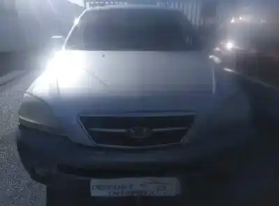 Veículo de Sucata KIA SORENTO 2.5 CRDi EX do ano 2004 alimentado D4CB