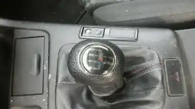 Veicolo di demolizione bmw serie 3 compacto (e36) 316i dell'anno 2001 alimentato 194e1