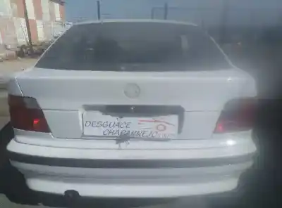 Veicolo di demolizione bmw serie 3 compacto (e36) 316i dell'anno 1994 alimentato 164e2